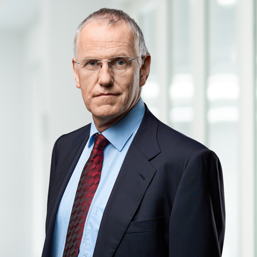 Portraitfoto von Dr. Markus Linnemann